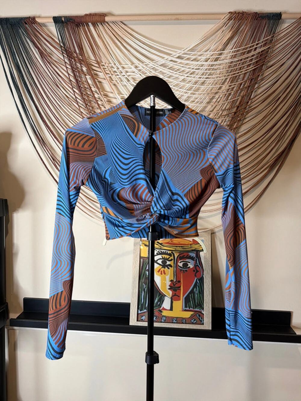 Pretty little thing brown and blue crop top 2 EUC3014